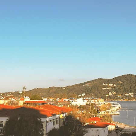 Lucy'S Guest House Skiathos Town Luaran gambar