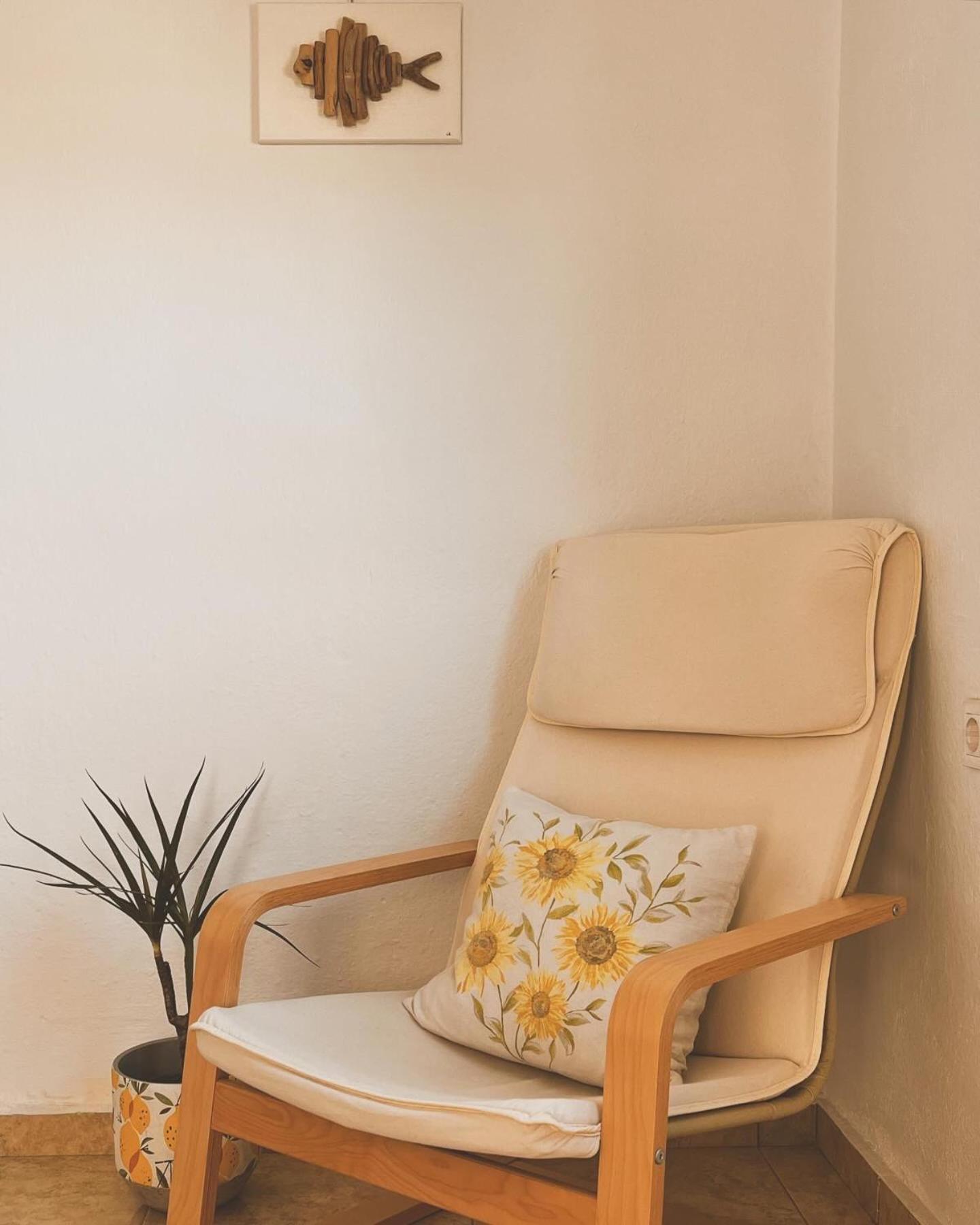 Lucy'S Guest House Skiathos Town Luaran gambar